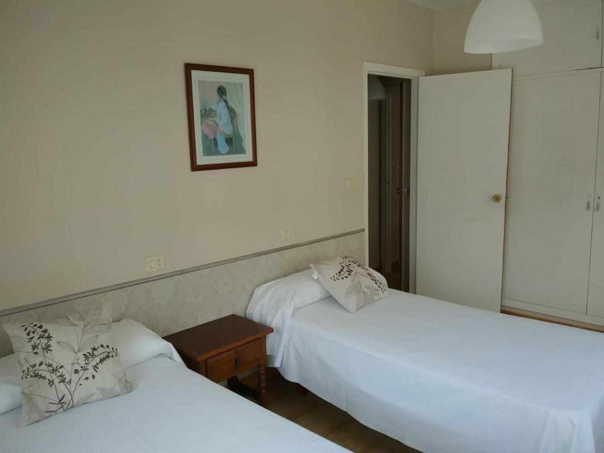 Casa Portela Apartamentos A Revolta Luaran gambar